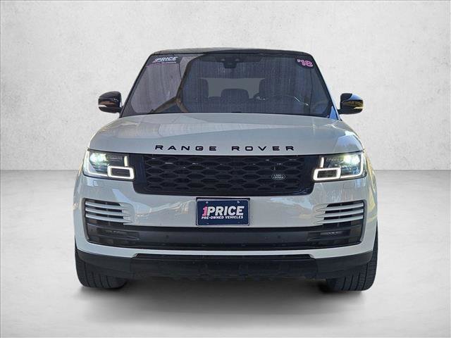 Used 2018 Land Rover Range Rover HSE AWD/4WD image 2