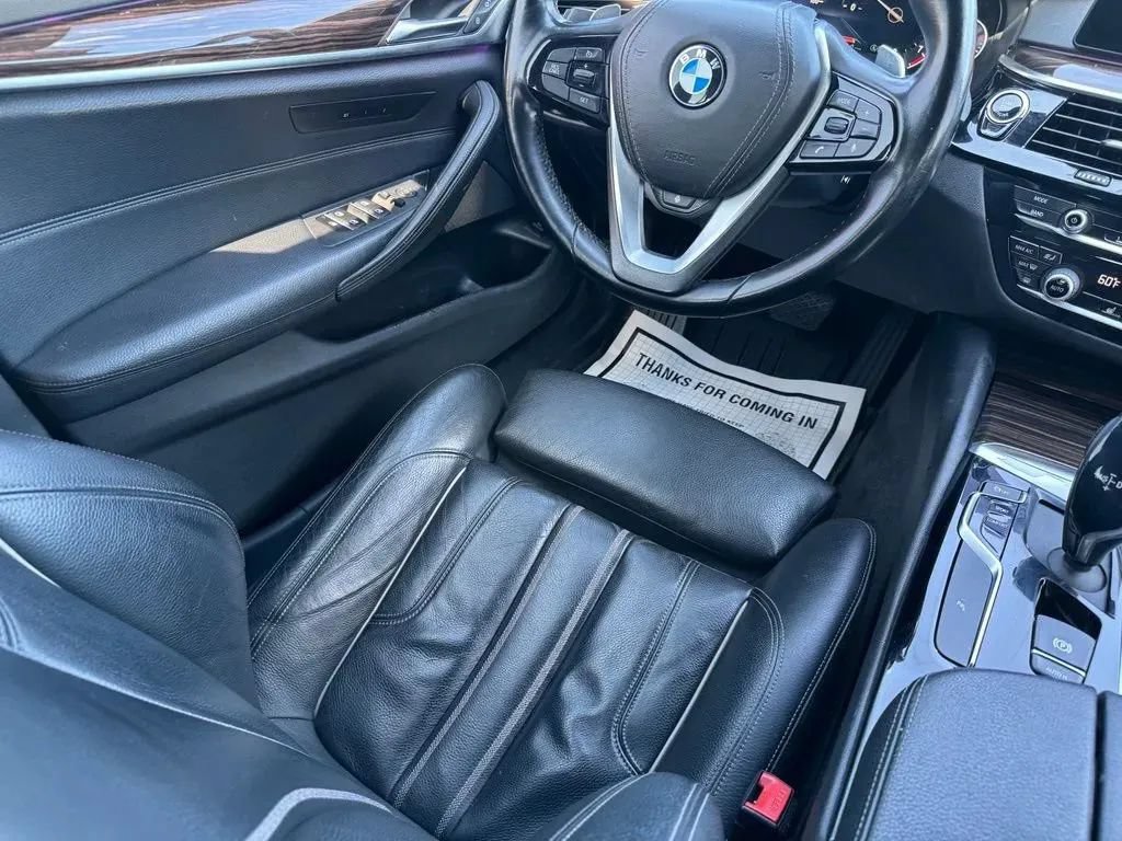 Used 2019 BMW 530i xDrive w/ Convenience Package AWD/4WD image 22