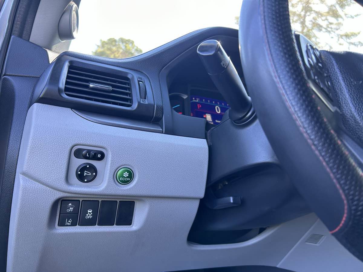 Used 2020 Honda Pilot LX image 11