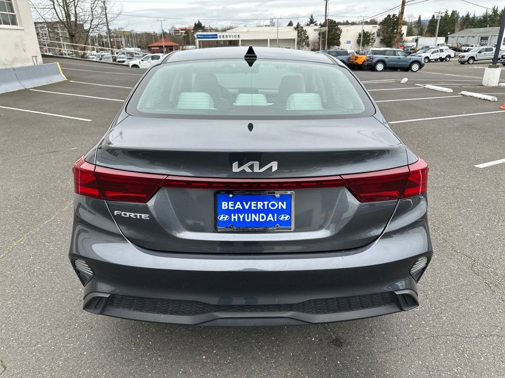 Used 2023 Kia Forte LXS image 5