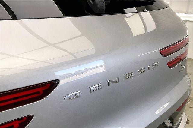 Used 2026 Genesis GV70 2.5T Advanced AWD/4WD image 32