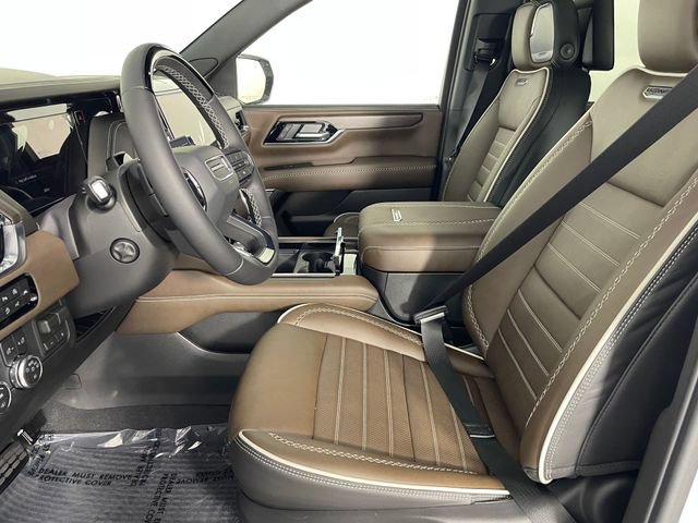 New 2026 GMC Yukon XL Denali Ultimate AWD/4WD image 2