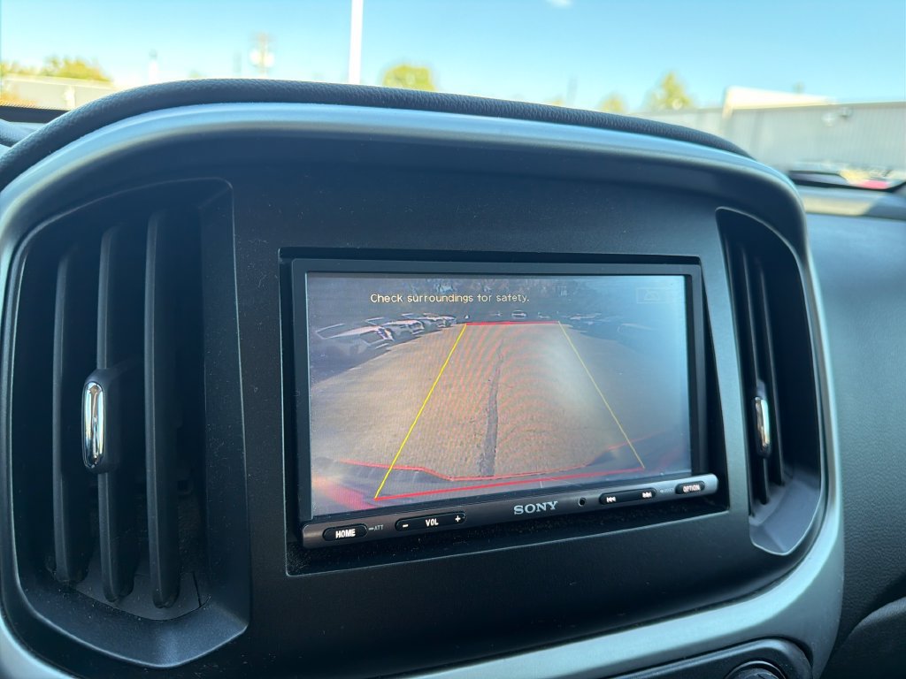 Used 2016 Chevrolet Colorado LT AWD/4WD image 14