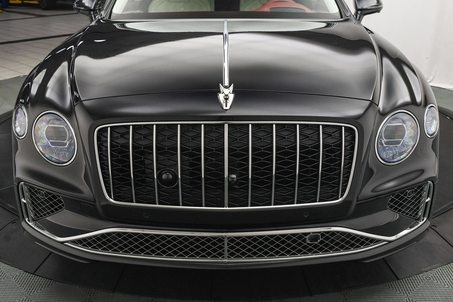 New 2026 Bentley Flying Spur Plug-In Hybrid AWD/4WD image 28