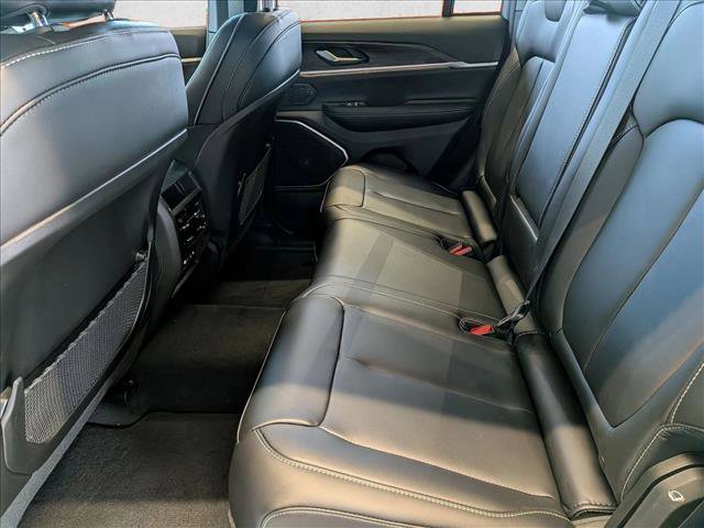 New 2026 Jeep Grand Cherokee Limited w/ Limited Altitude Package image 14