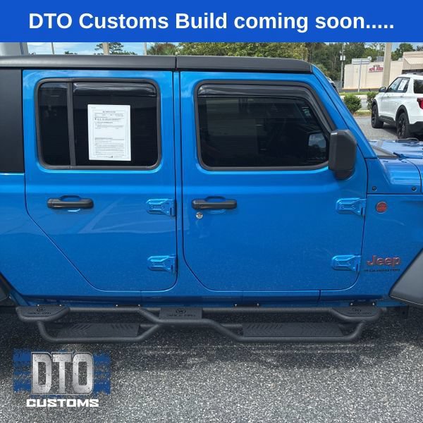 Used 2025 Jeep Gladiator Rubicon w/ Safety Group AWD/4WD image 14