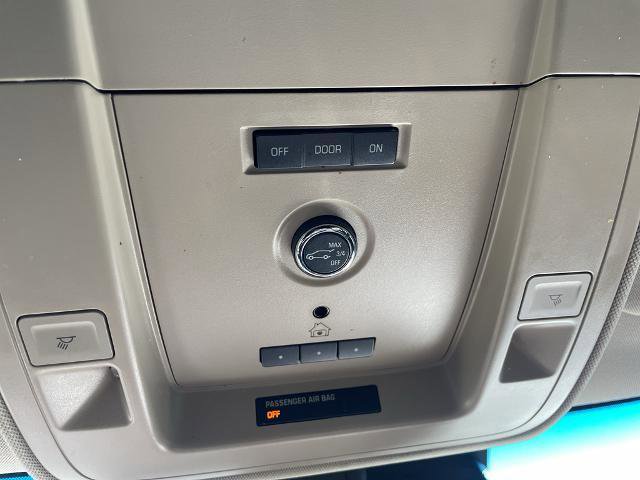 Used 2017 Chevrolet Tahoe LT w/ Luxury Package image 40