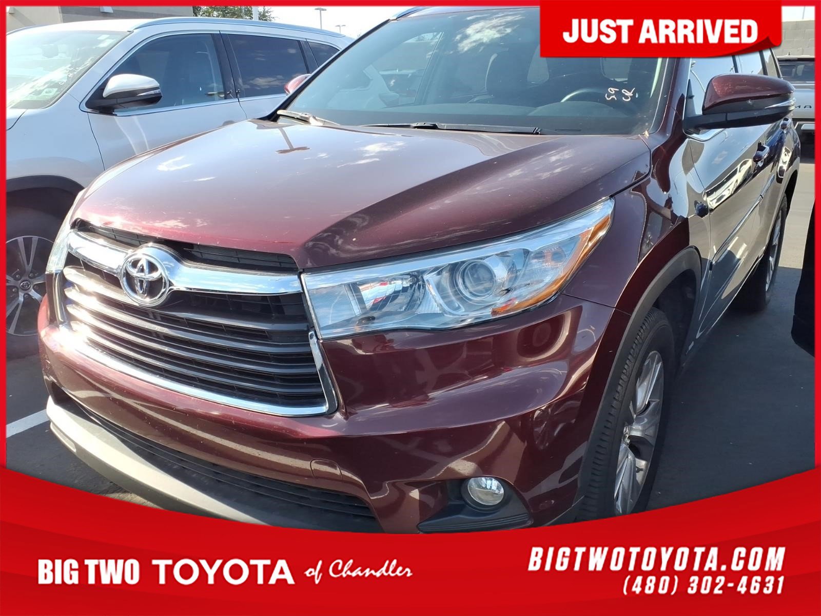 Used 2015 Toyota Highlander XLE FWD image 1