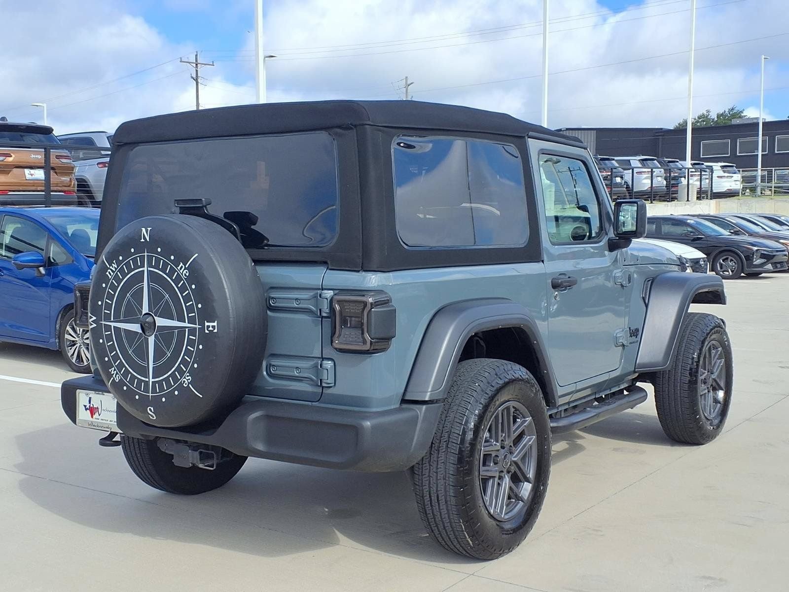 Used 2024 Jeep Wrangler Sport AWD/4WD image 6