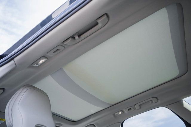 New 2026 Volvo XC60 B5 Ultra w/ Protection Package Premier image 35