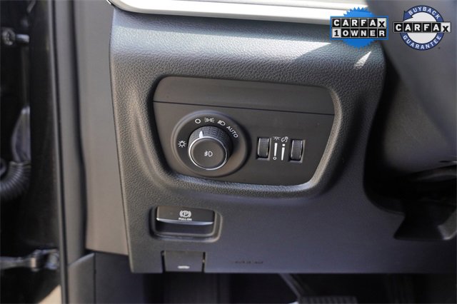 Used 2022 Jeep Grand Cherokee L Limited image 22