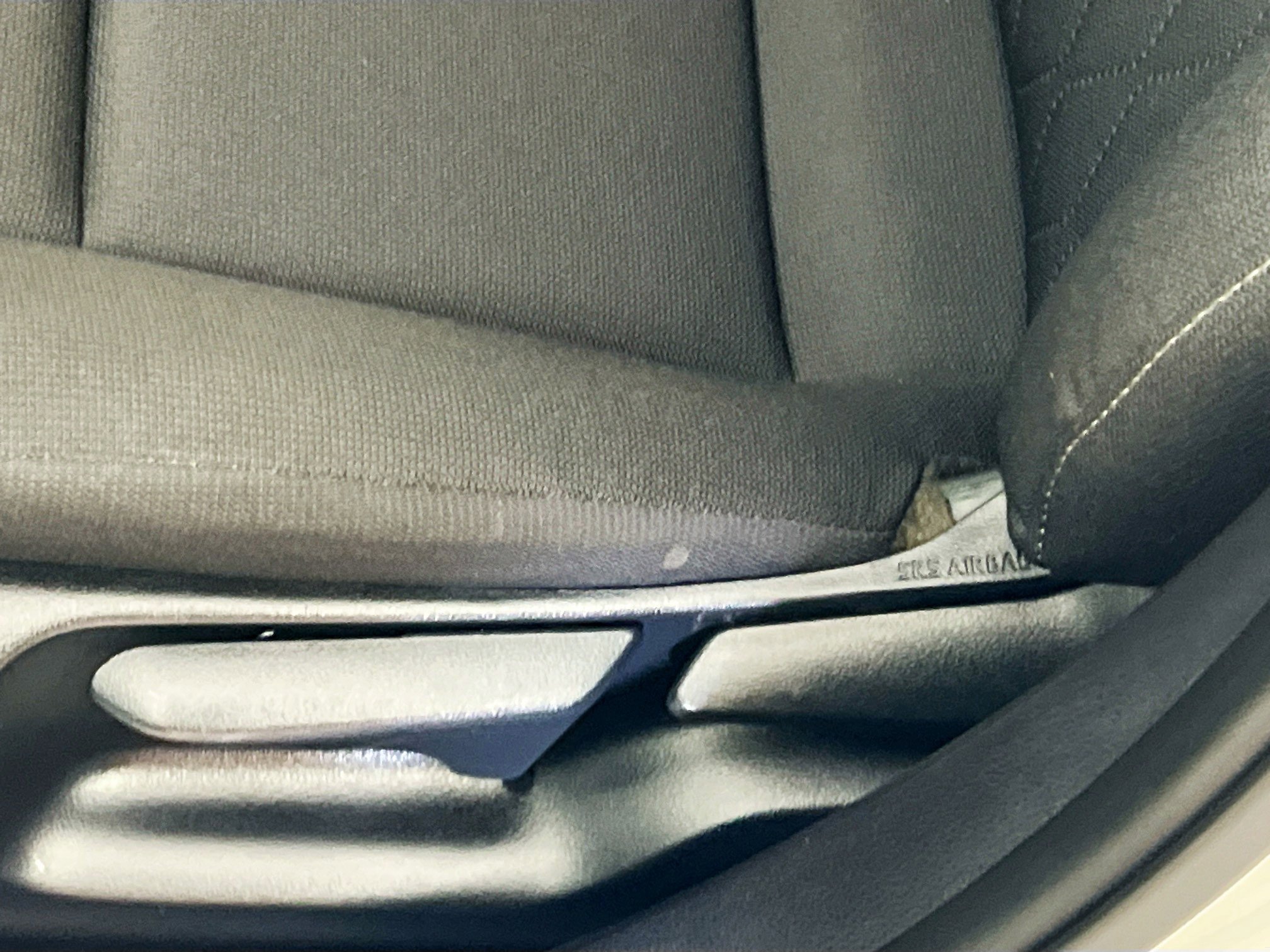 Used 2025 Toyota Corolla LE image 15