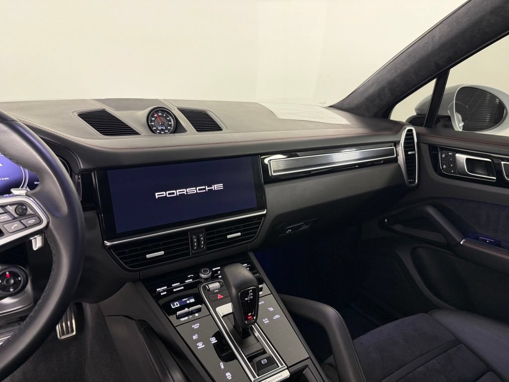 Certified 2023 Porsche Cayenne GTS AWD/4WD image 23