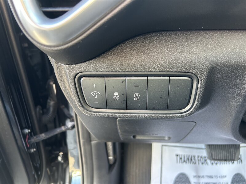 Used 2023 Kia Soul LX FWD image 36