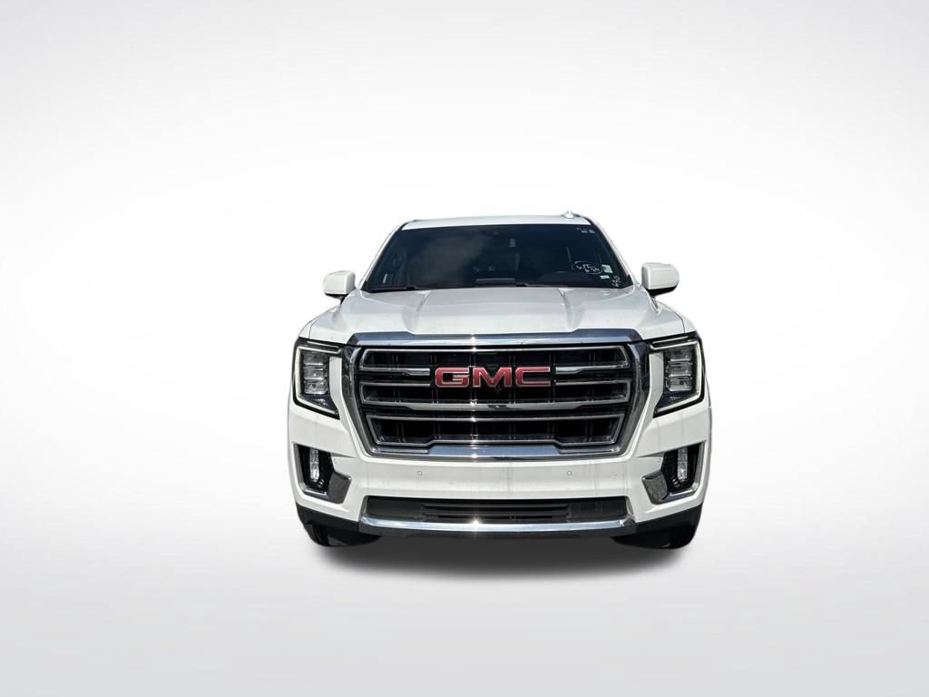 Used 2024 GMC Yukon SLT RWD image 3