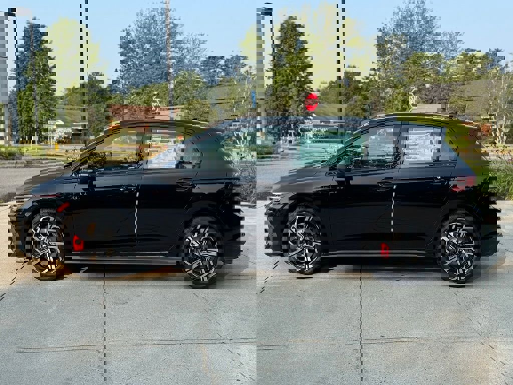 New 2025 Volkswagen GTI SE image 18