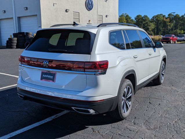 New 2026 Volkswagen Atlas SE FWD image 5
