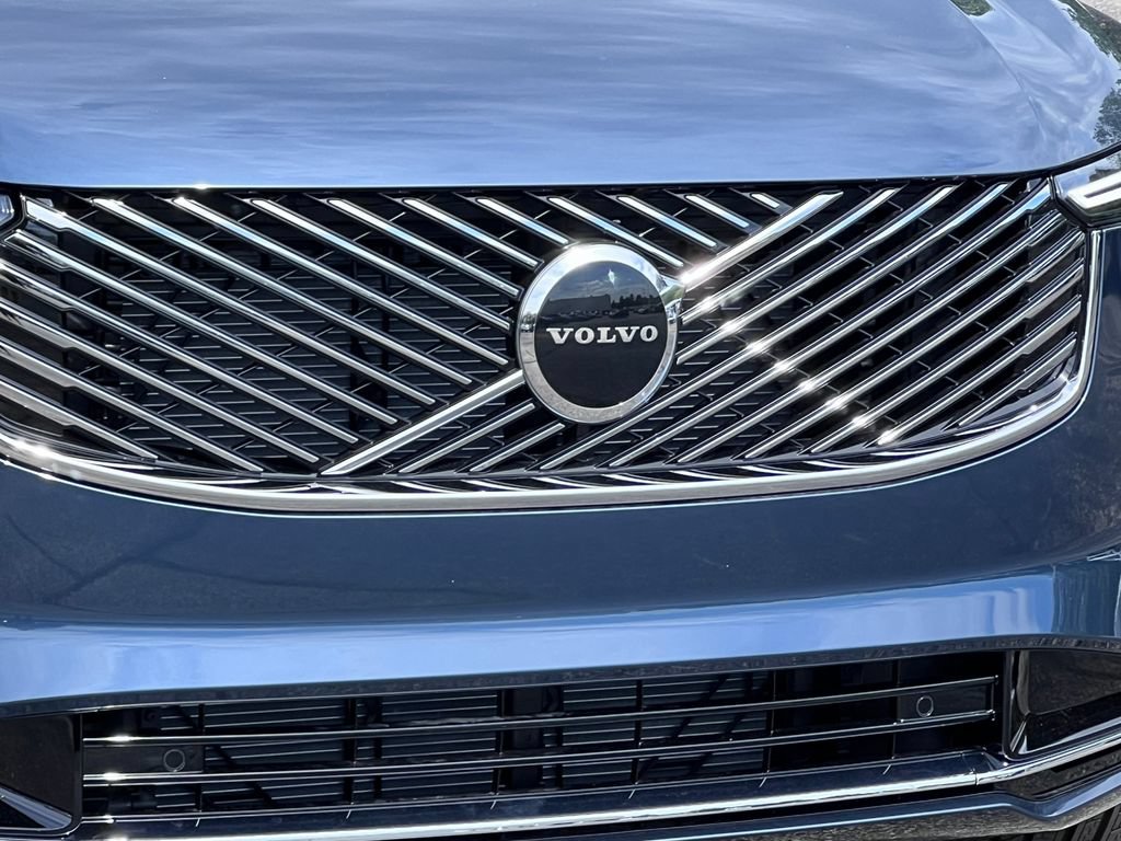 New 2026 Volvo XC90 B5 Core w/ Protection Package Premier AWD/4WD image 35