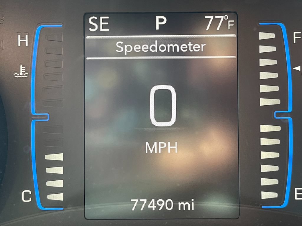 Used 2017 Chrysler Pacifica Touring Plus FWD image 21