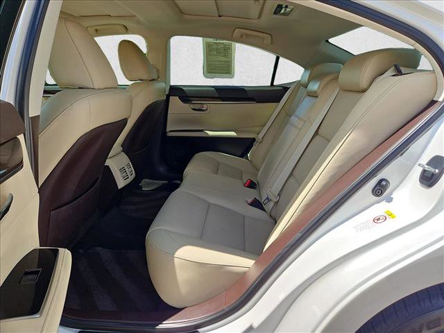 Used 2018 Lexus ES 350 w/ Navigation System Package FWD image 20