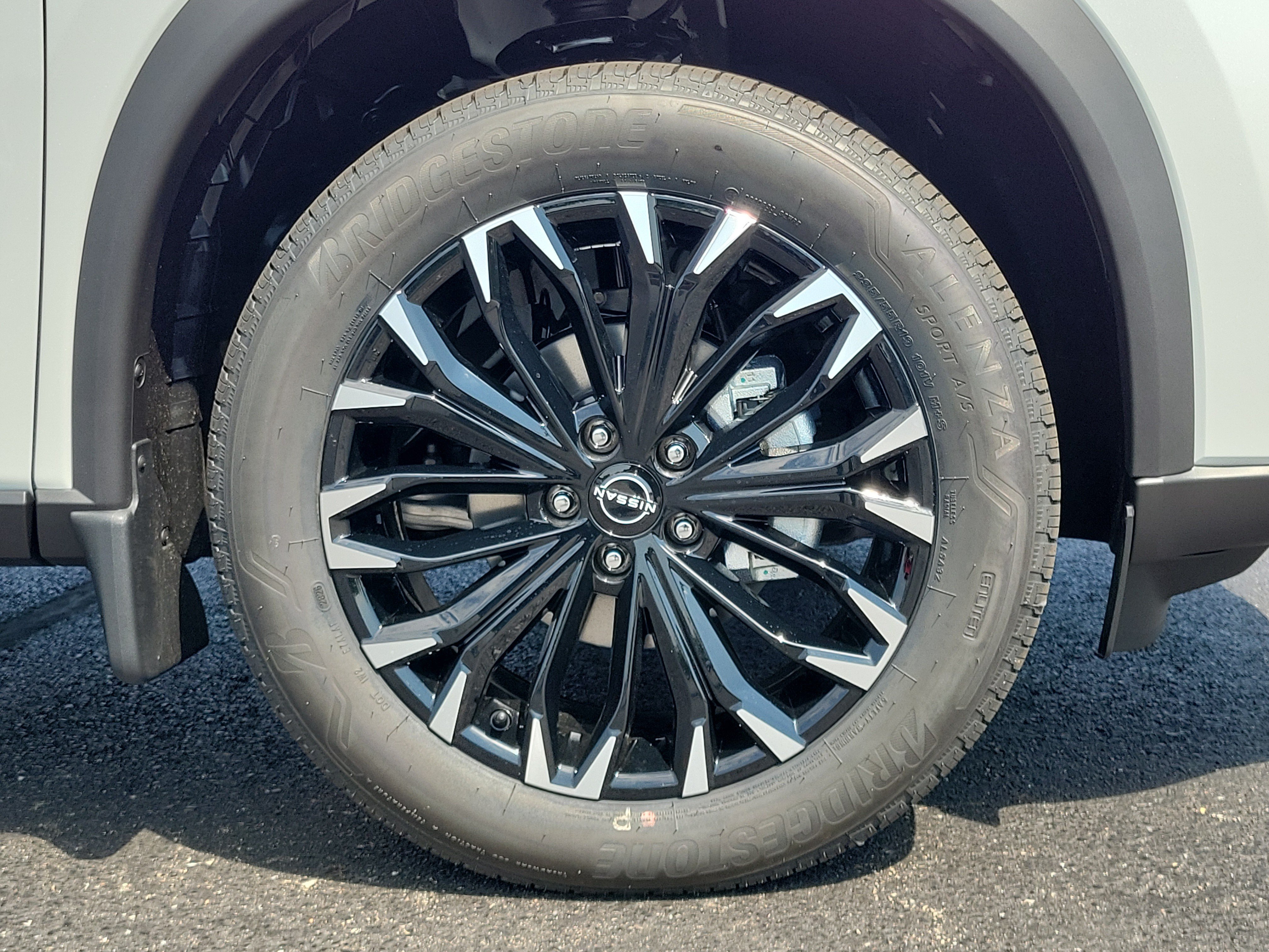 New 2026 Nissan Rogue Dark Armor AWD/4WD image 5