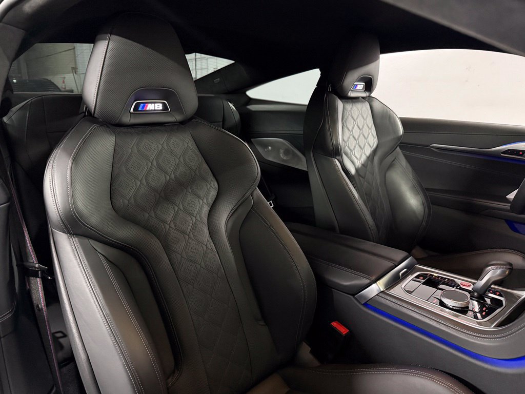 Used 2022 BMW M8 Competition AWD/4WD image 21