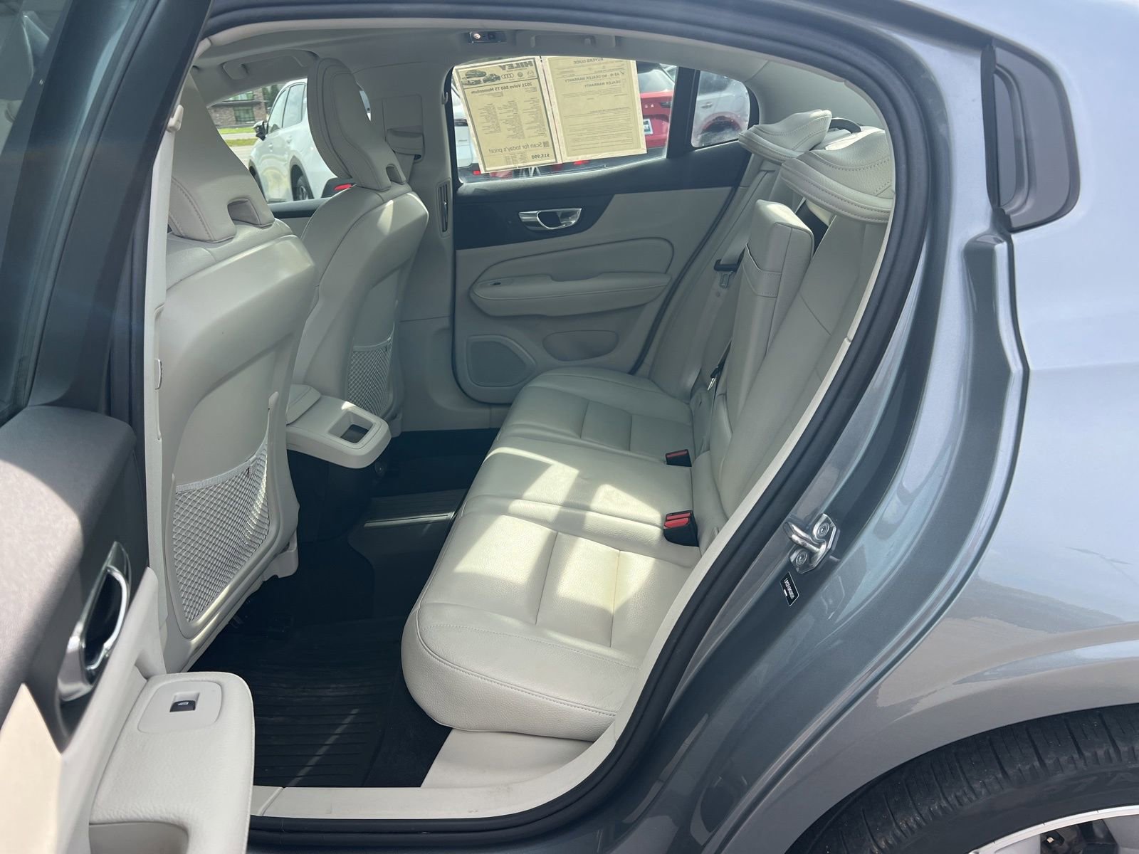 Used 2021 Volvo S60 T5 Momentum w/ Protection Package Premier image 29