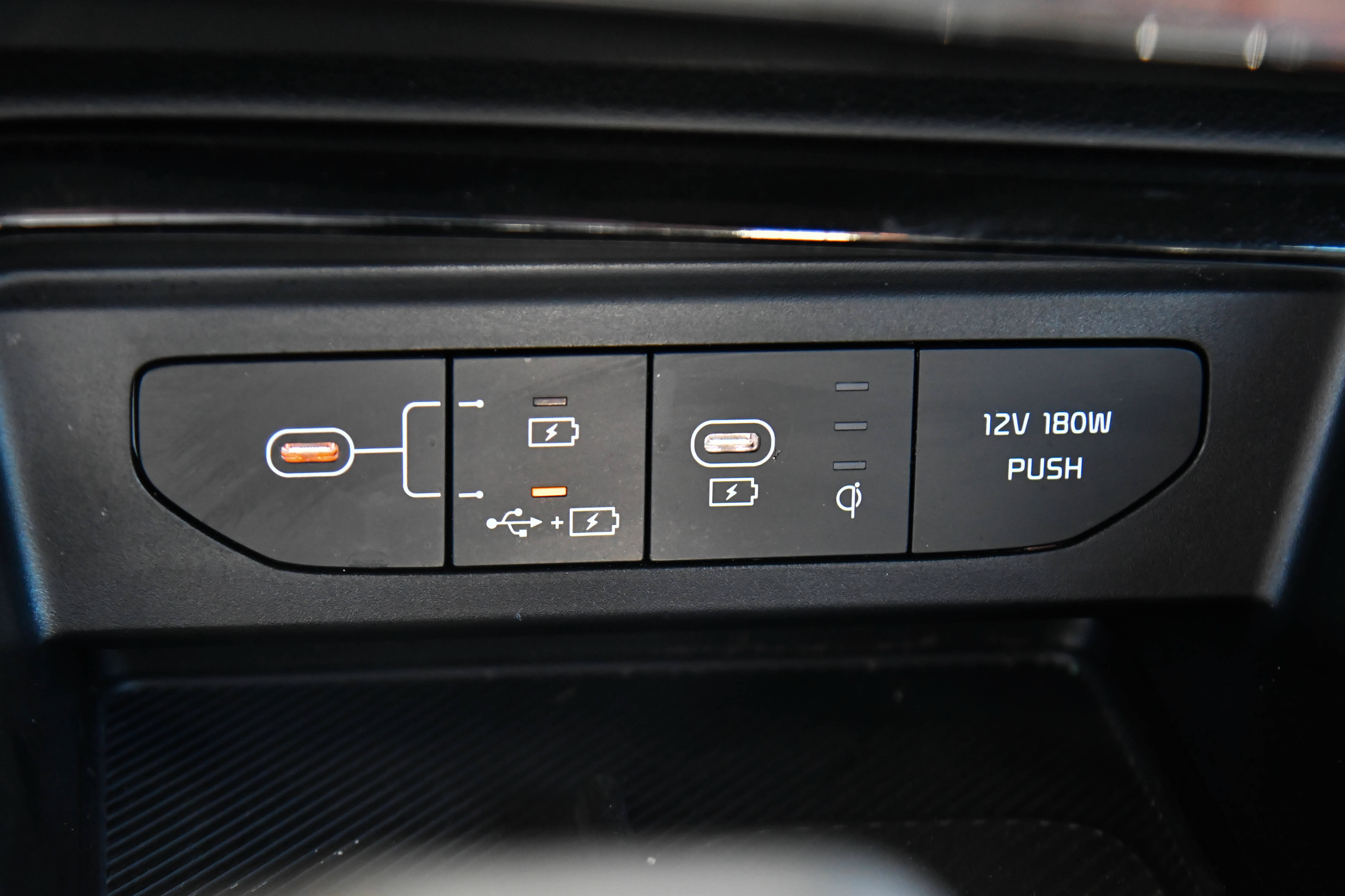 Used 2025 Kia K5 GT-Line w/ GT-Line Premium Package FWD image 28