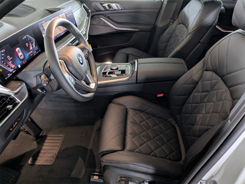 New 2026 BMW X5 sDrive40i image 9