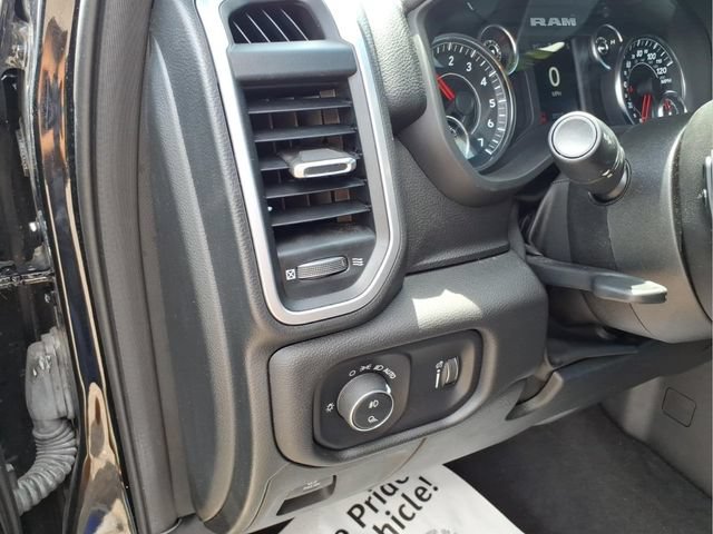 Used 2023 RAM 1500 Big Horn AWD/4WD image 16