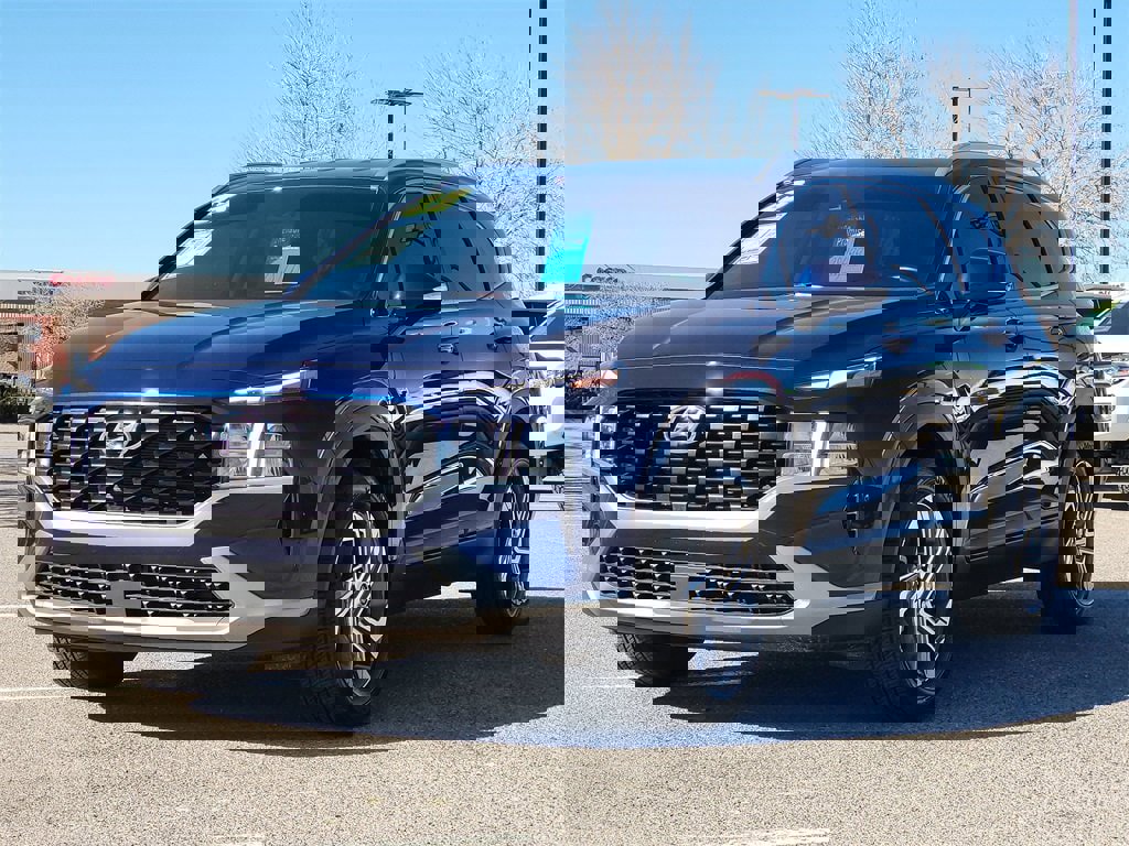 Used 2023 Hyundai Santa Fe SEL image 4