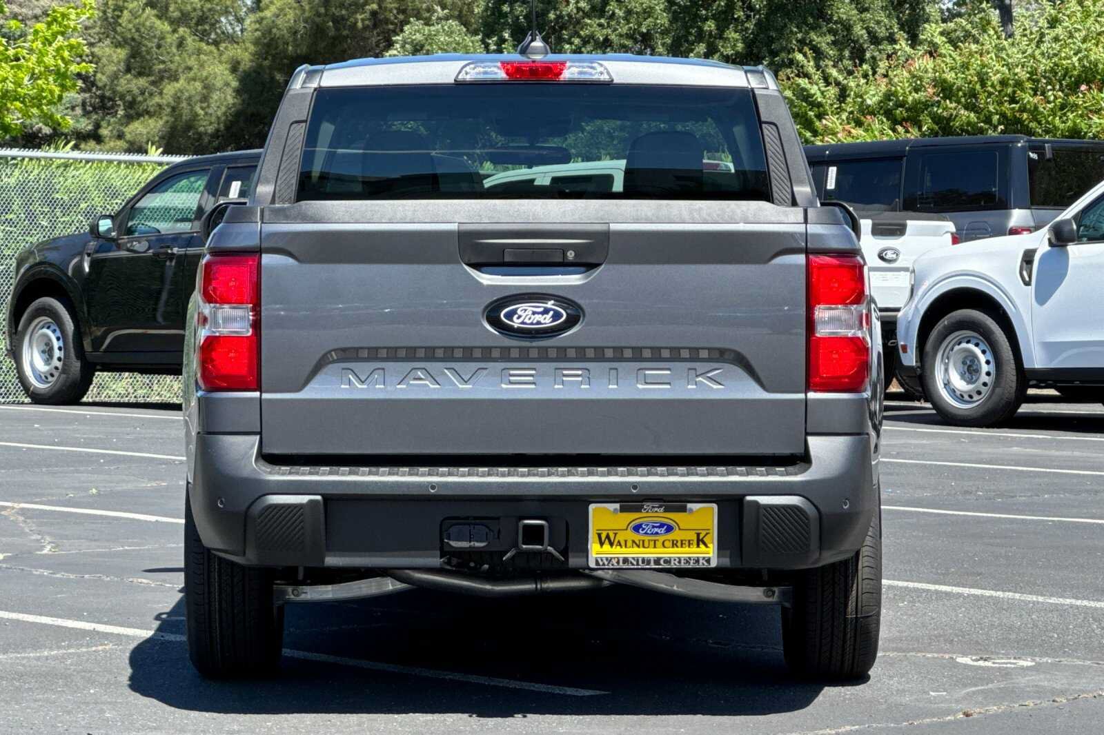 New 2026 Ford Maverick XLT w/ XLT Luxury Package AWD/4WD image 5
