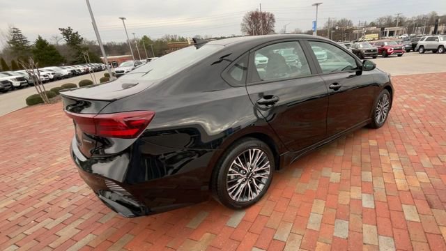 Used 2023 Kia Forte GT-Line image 9