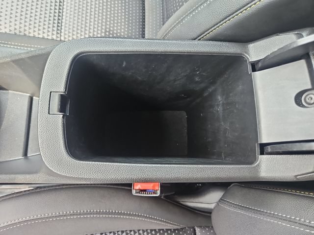 Used 2024 Chevrolet Trax LT w/ LT Convenience Package FWD image 26