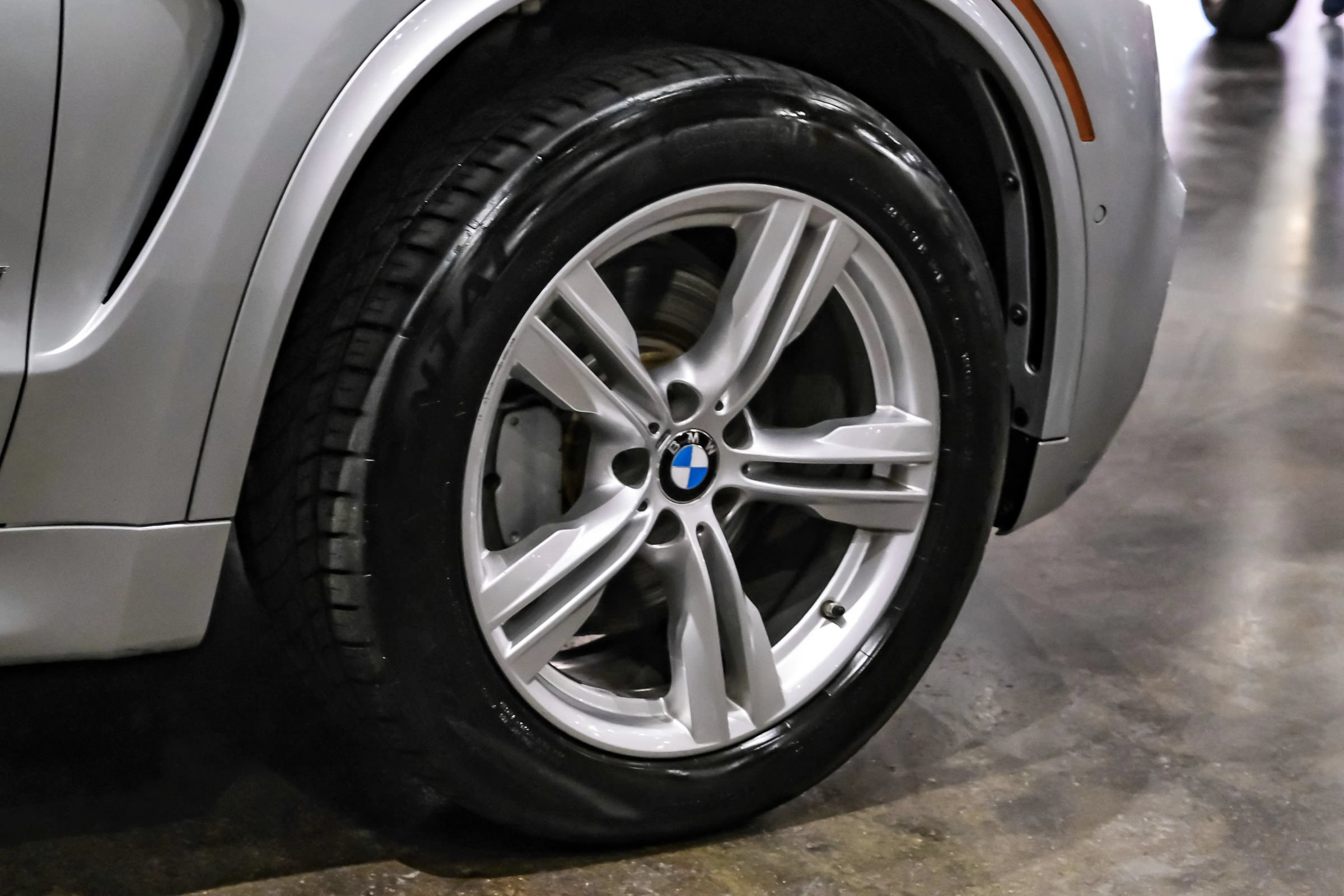 Used 2018 BMW X5 xDrive50i AWD/4WD image 57