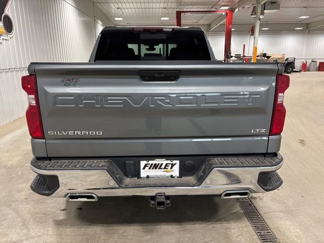Used 2020 Chevrolet Silverado 1500 LTZ AWD/4WD image 8