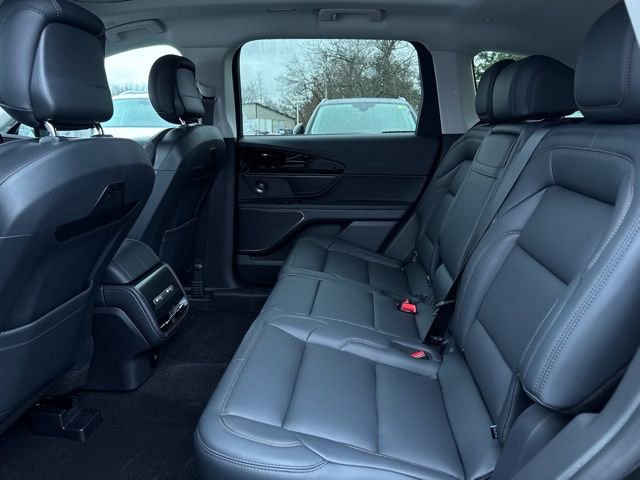 New 2026 Lincoln Nautilus Reserve w/ Jet Appearance Package image 18