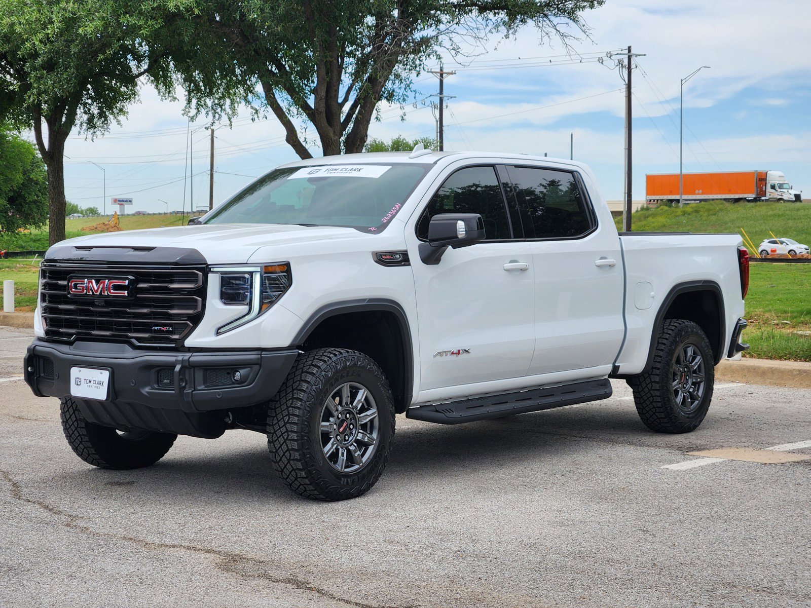 Used 2026 GMC Sierra 1500 AT4X AWD/4WD image 2