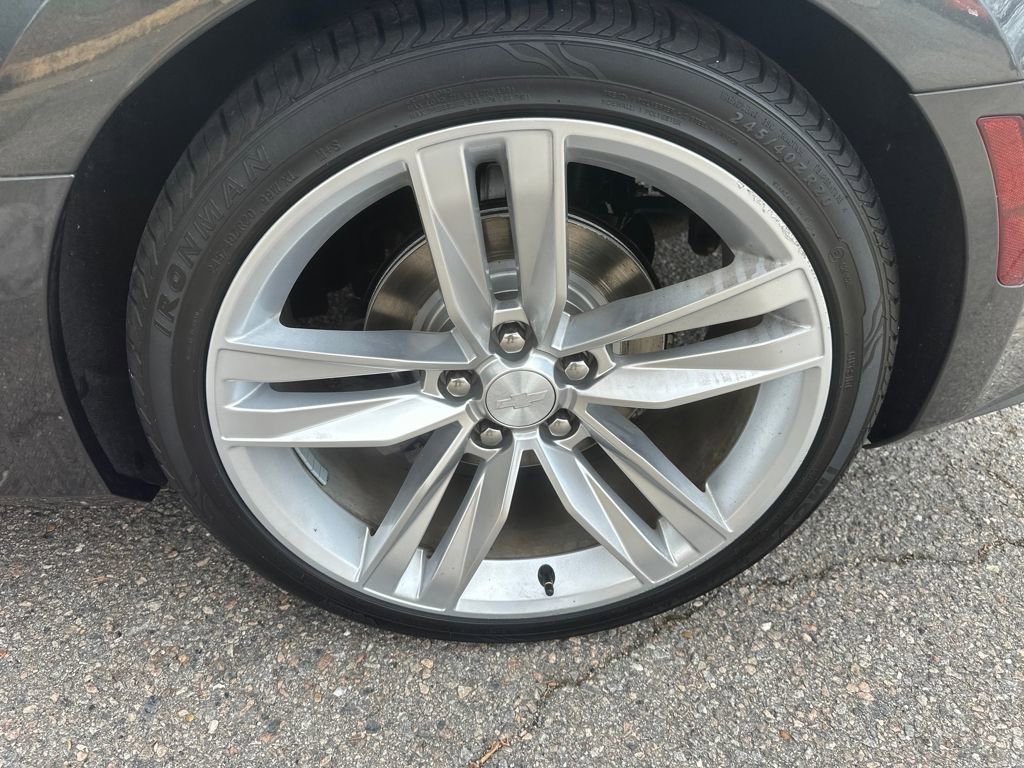 Used 2017 Chevrolet Camaro LT w/ RS Package image 33