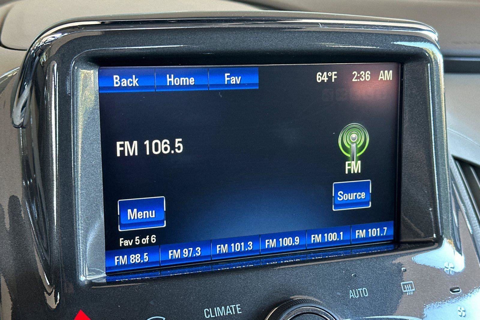 Used 2013 Chevrolet Volt Premium w/ Premium Trim Package image 17