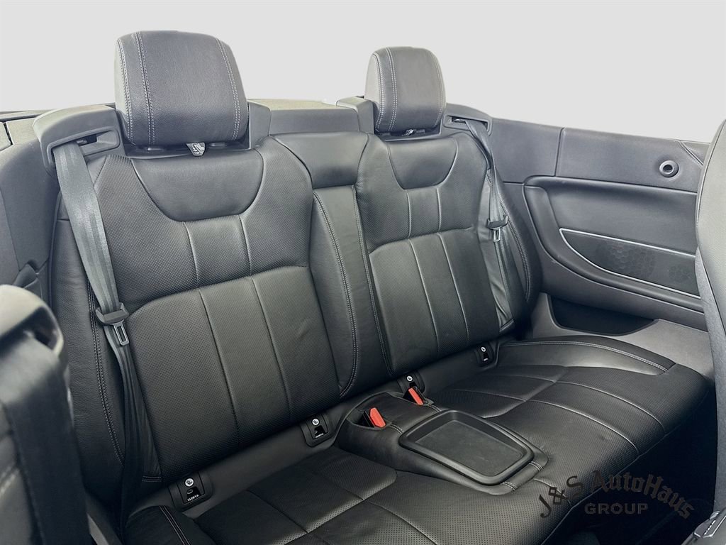 Used 2018 Land Rover Range Rover Evoque SE Dynamic image 34