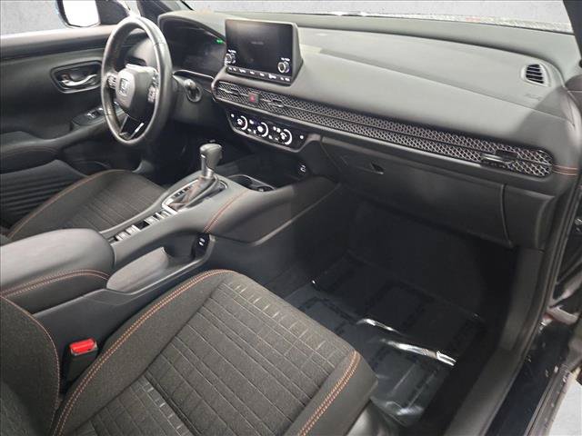 Certified 2025 Honda HR-V Sport image 19