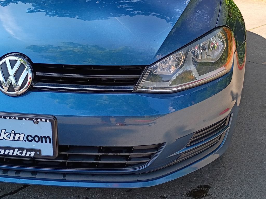 Used 2015 Volkswagen Golf TDI S FWD image 10
