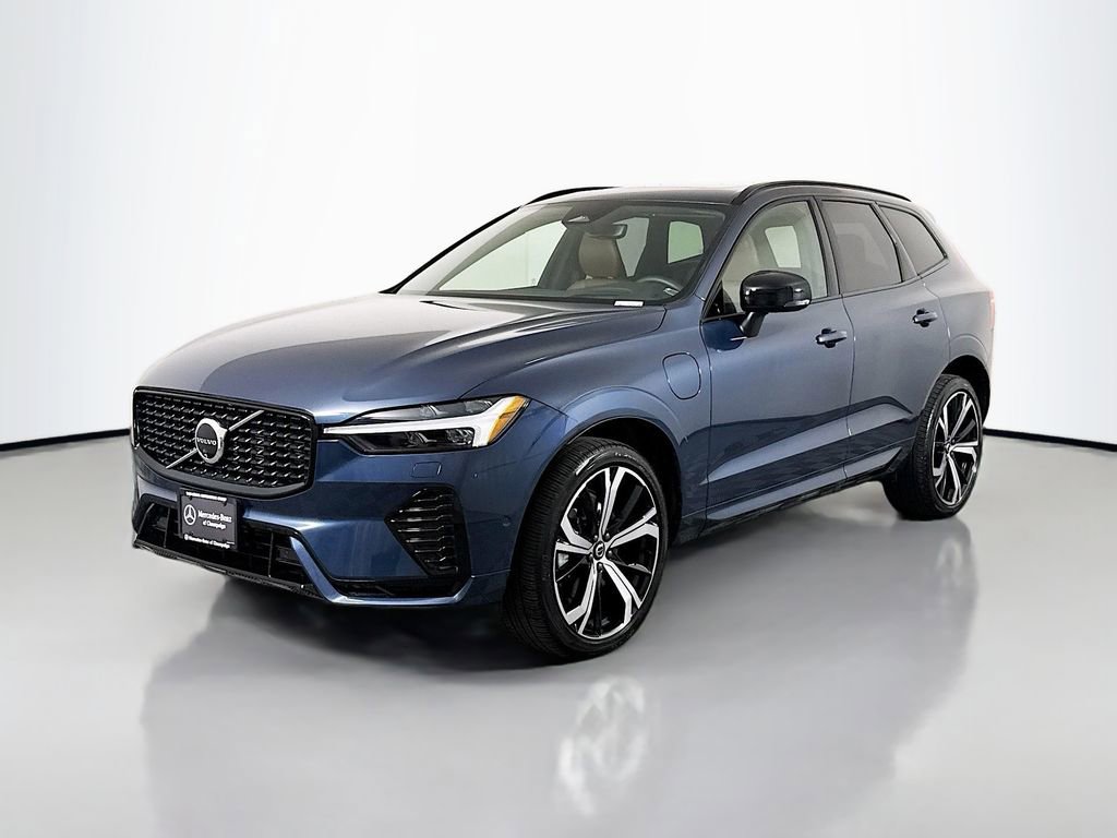 Used 2024 Volvo XC60 T8 Ultimate w/ Climate Package AWD/4WD image 3