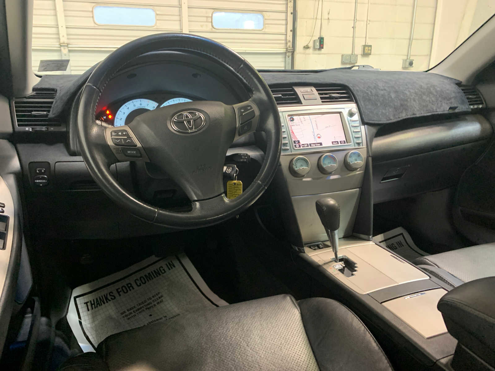 Used 2008 Toyota Camry SE FWD image 4