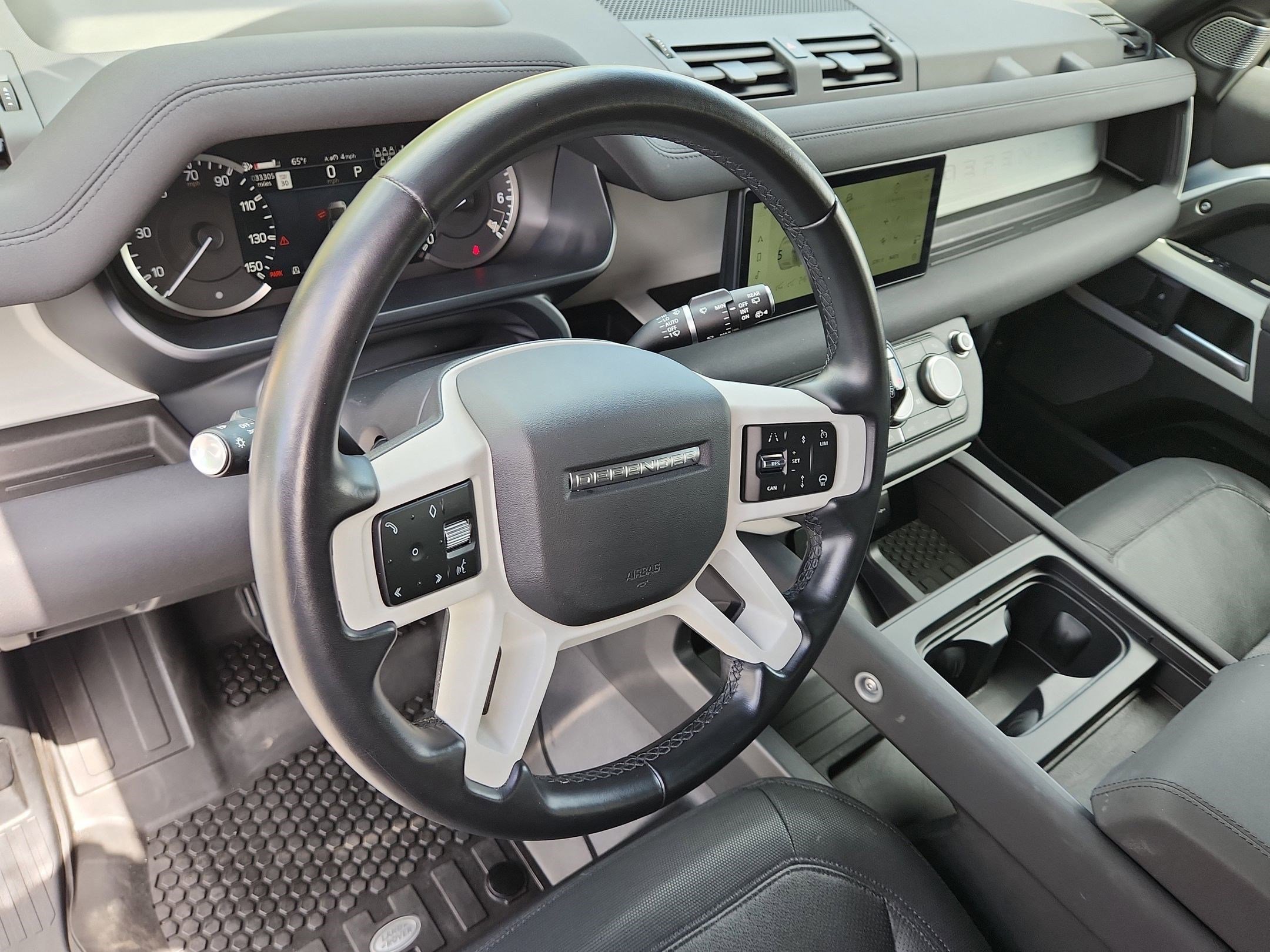 Used 2023 Land Rover Defender 110 X-Dynamic SE AWD/4WD image 4