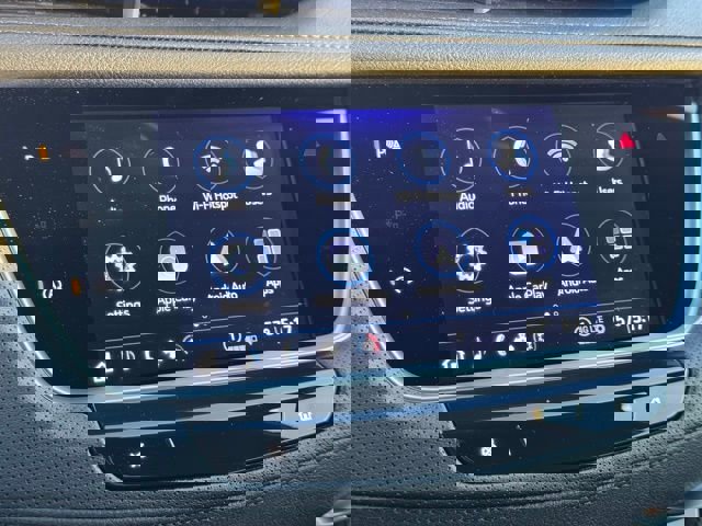 New 2025 Cadillac XT5 Luxury FWD image 28