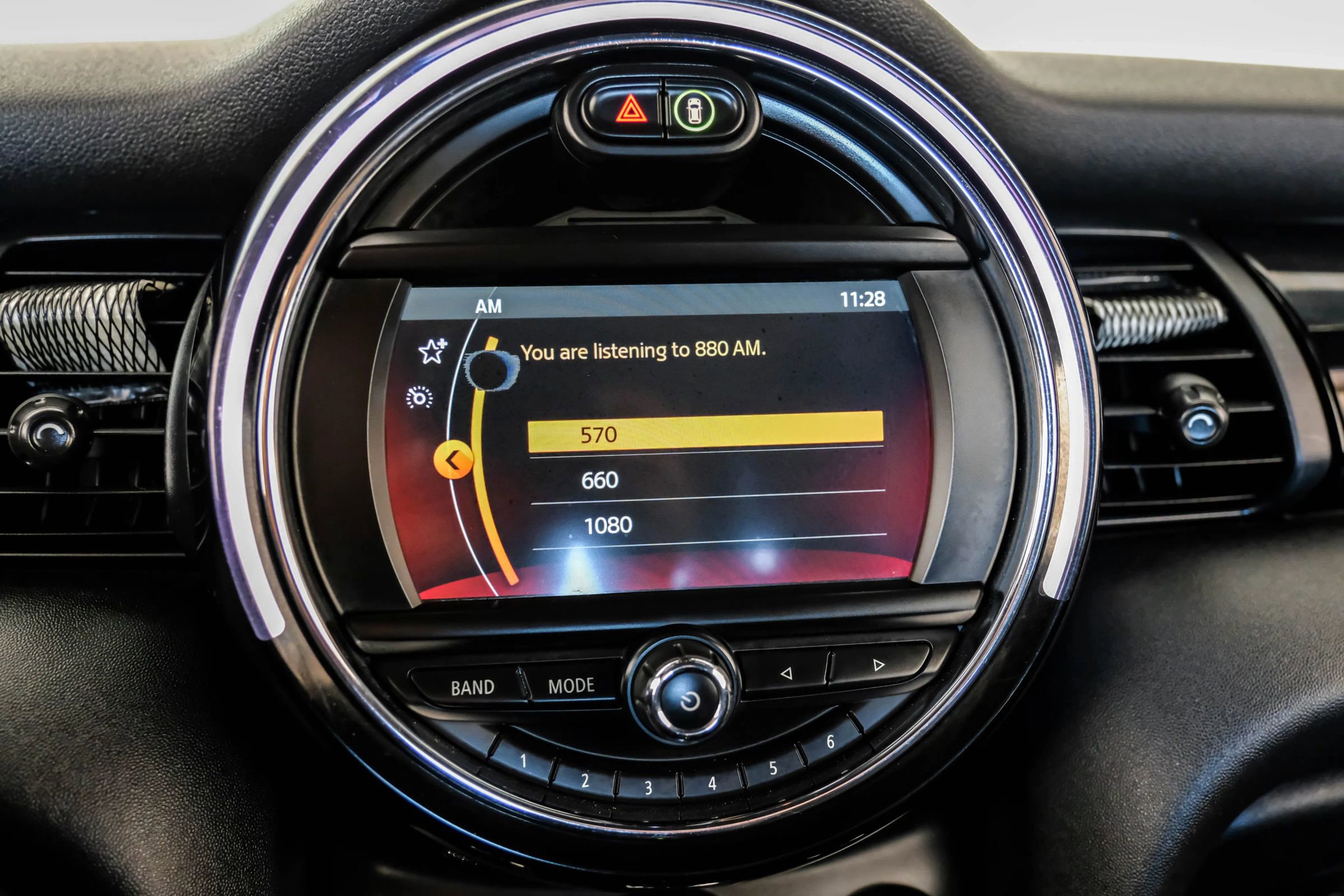 Used 2019 MINI Cooper S FWD image 23