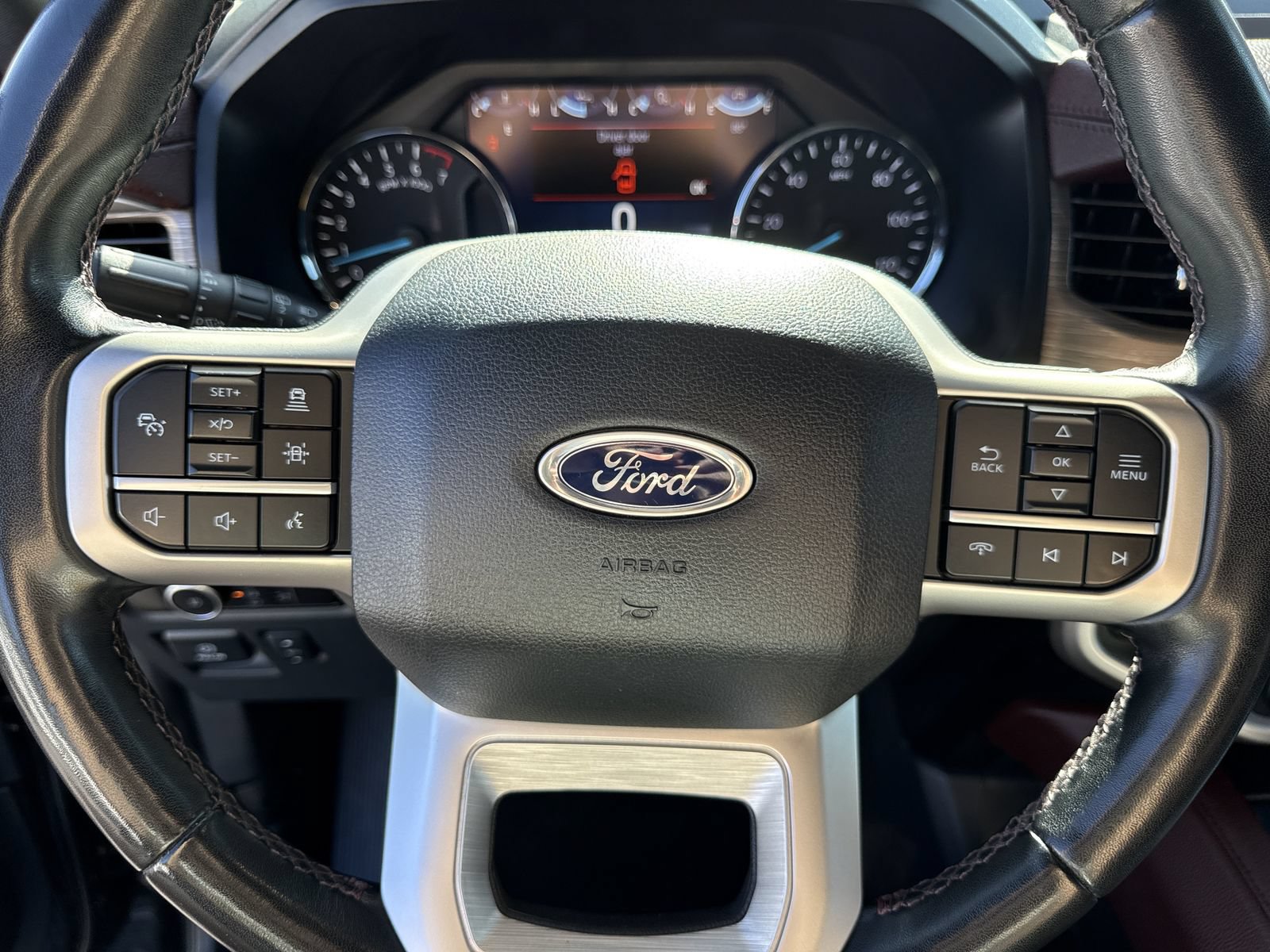Certified 2024 Ford Expedition Limited RWD image 30