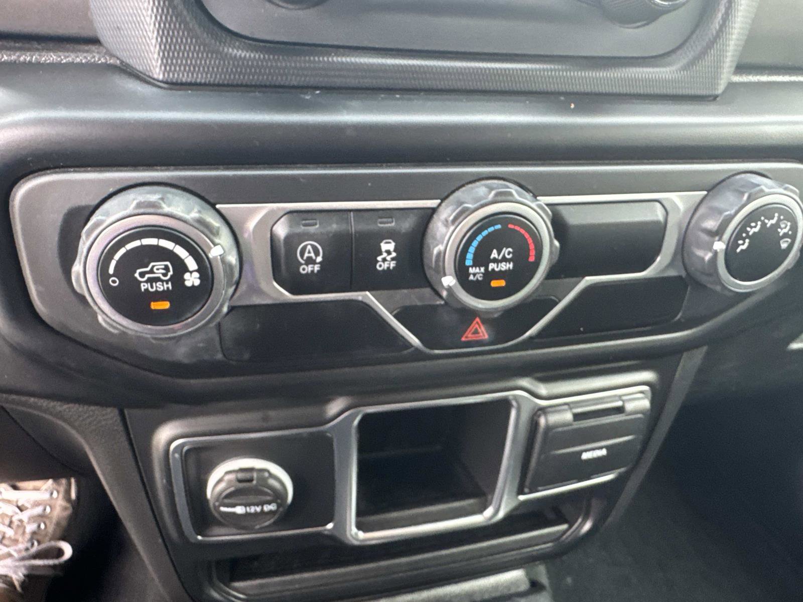 Used 2021 Jeep Wrangler Unlimited Sport image 21